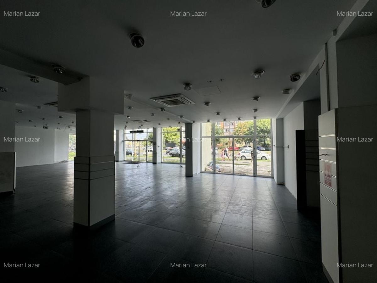 Spatiu Comercial de inchiriat Aurel Vlaicu - 4