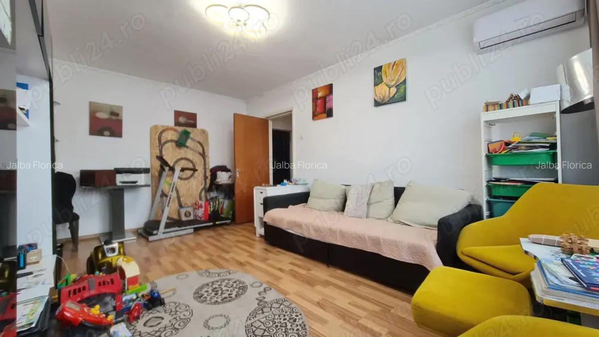 Vanzare | Apartament 2 camere | Plaza Mall - 2