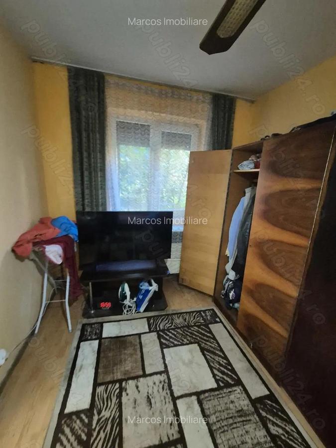 Apartament 2 camere de vanzare Micro 3 - 3