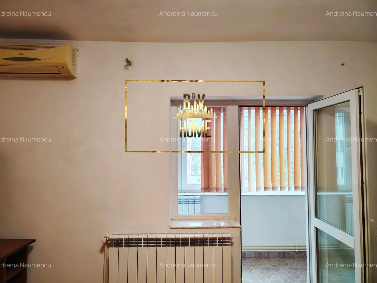 Garsoniera spatioasa cu balcon - 5