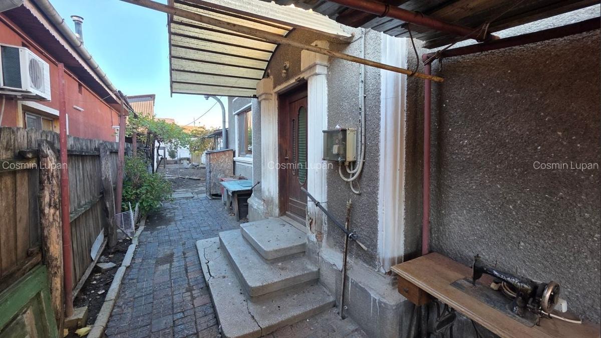 Vânzare casă 2 camere + curte, zonă de case - Stadion 1 Mai - 3