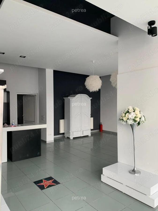 Oferta inchiriere spatii comerciale, zona Portului, vedere la Dunare - 2 Oferta inchiriere spatii comerciale, zona Portului, vedere la Dunare - 2