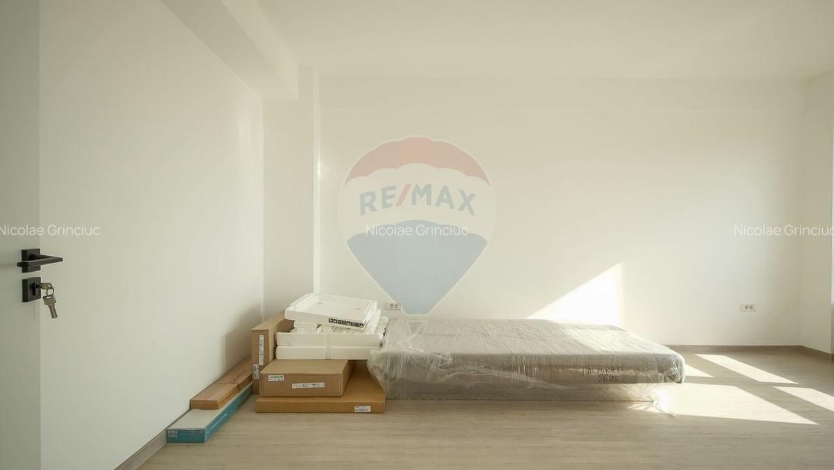 Apartament cu 2 camere decomandat în Cristian - 8