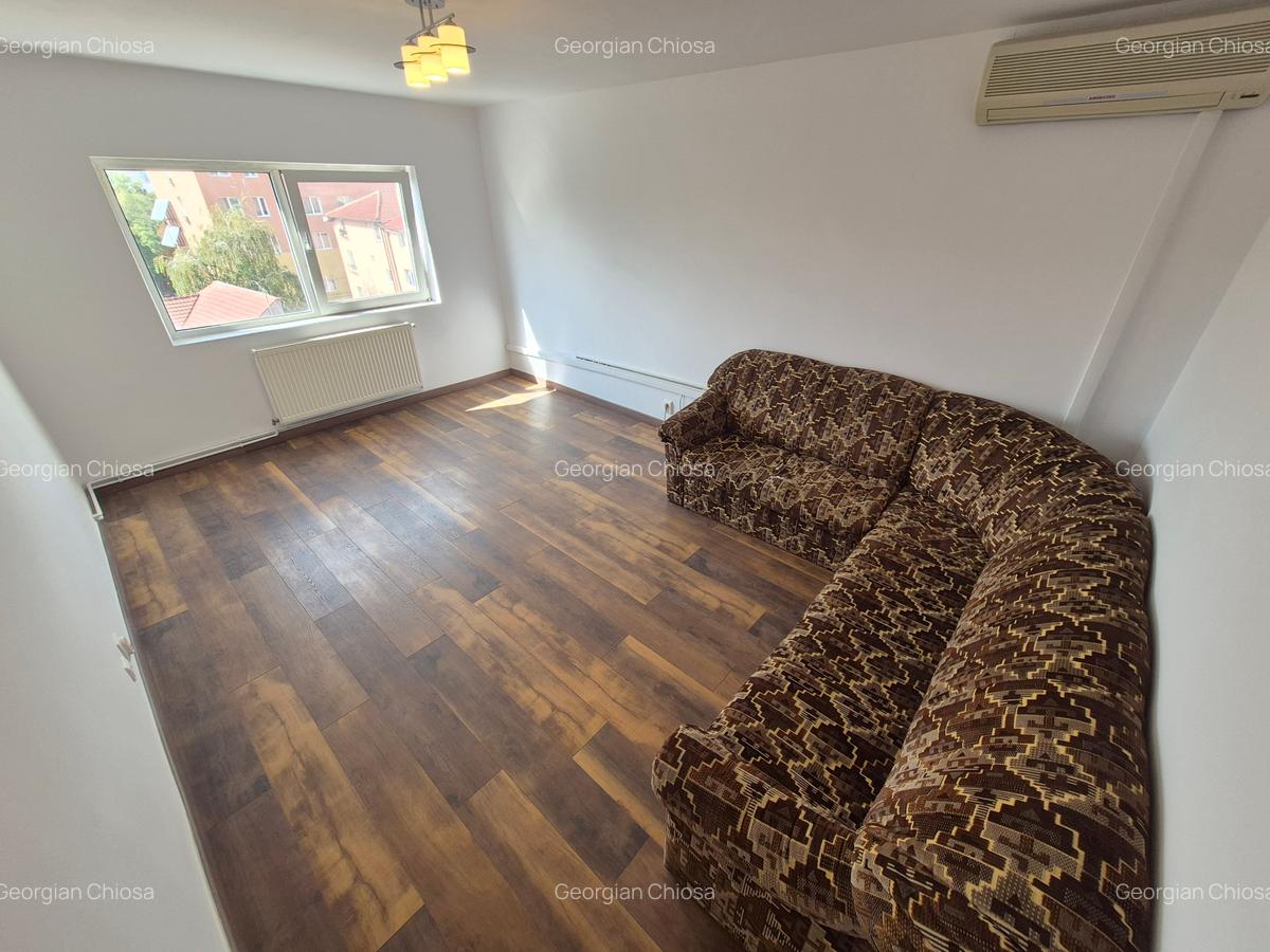 3 Cam-Simion Barnutiu-5 Min Centru -Renovat-2 x Aer conditionat-Centrala-70 MP! - 1