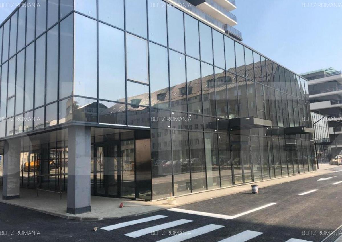 Spatiu comercial open space, pretabil pentur show-room - 10