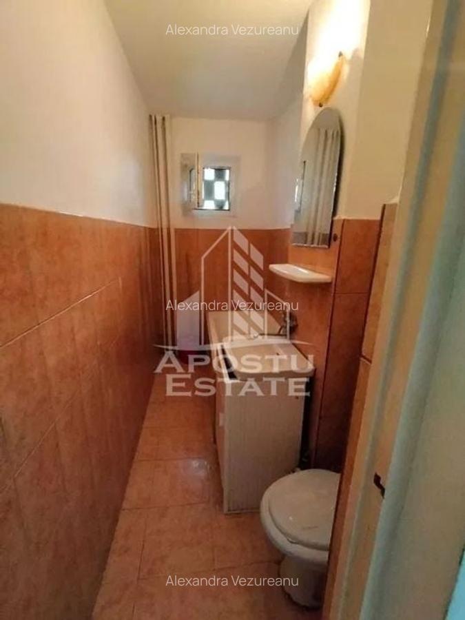 Apartament cu 2 camere, semidecomandat, etajul 2, zona Sagului - 7