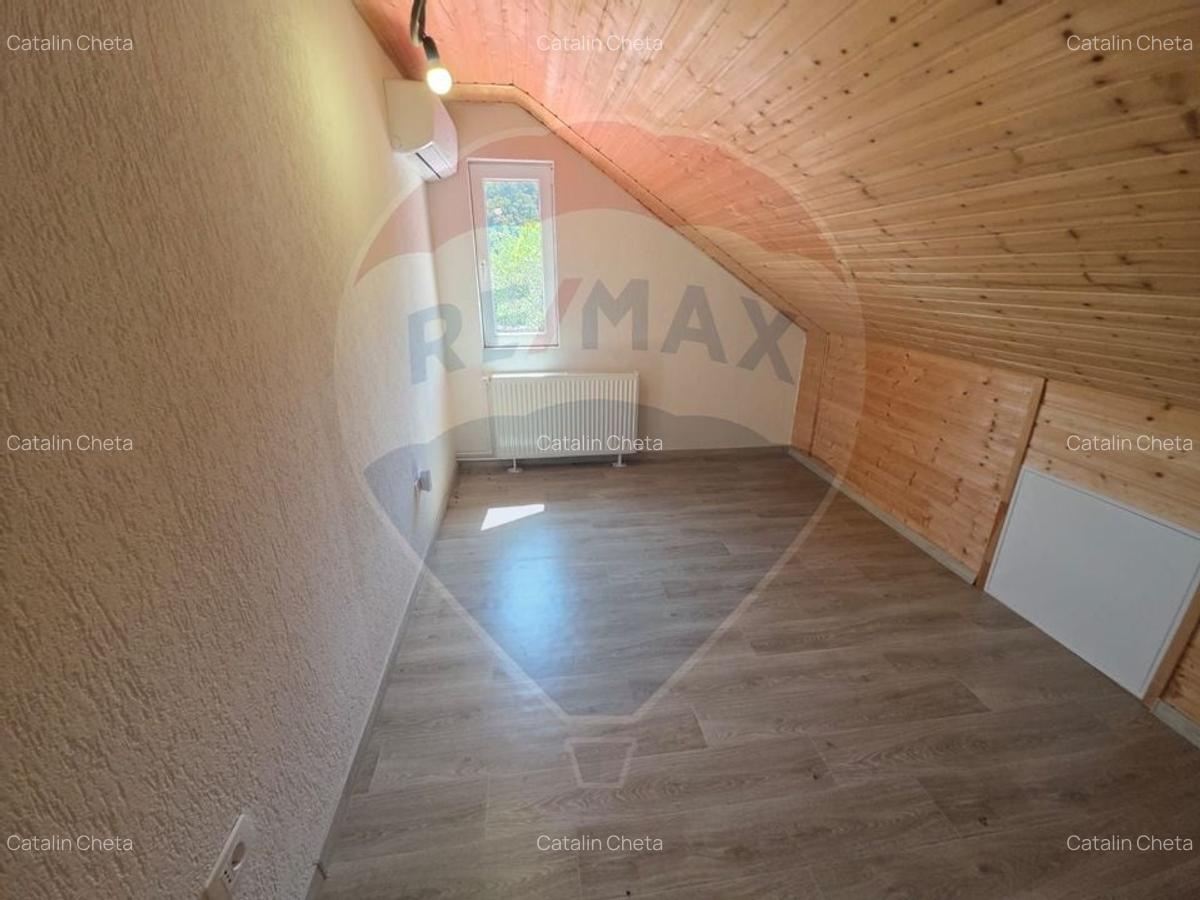 Casa cu teren de vanzare in Lespezi - 1