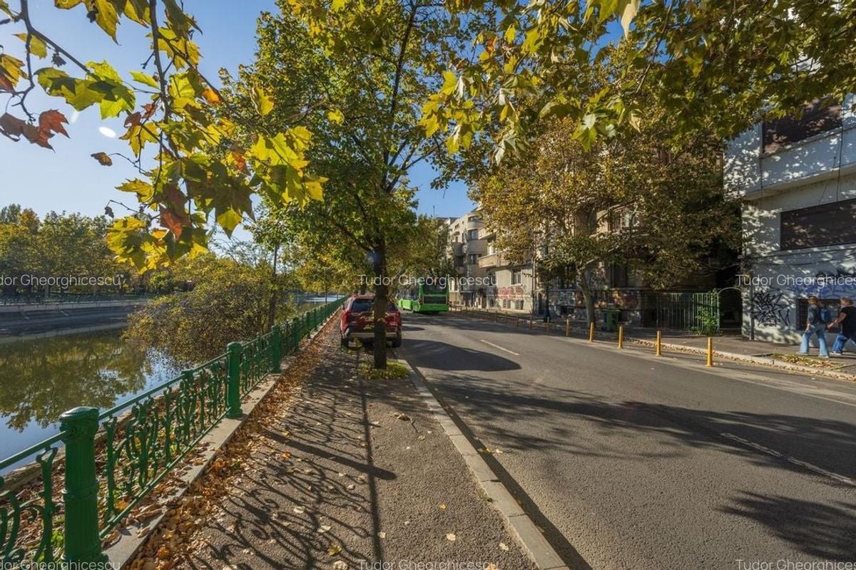 APARTAMENT REFACUT - IMOBIL CONSOLIDAT - RETRAS - CALEA VICTORIEI - CISMIGIU - 30 APARTAMENT REFACUT - IMOBIL CONSOLIDAT - RETRAS - CALEA VICTORIEI - CISMIGIU - 30