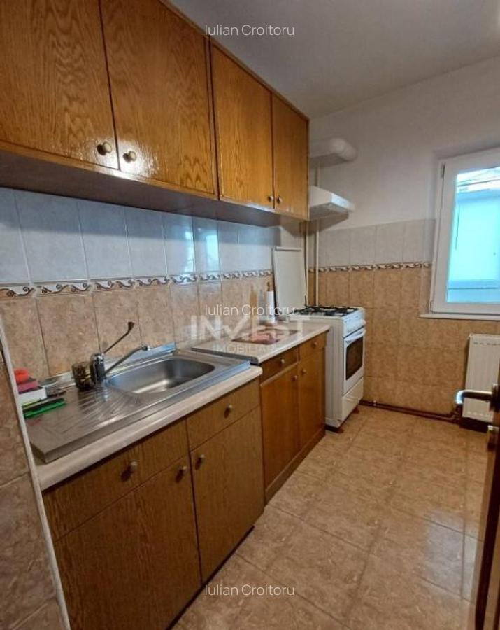 Apartament 2 camere, decomandat, Nicolina, etaj intermediar - 6