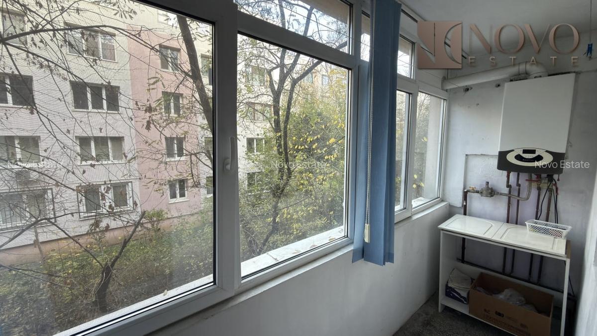 Apartament 4 Camere decomandat centrala proprie metrou Nicolae Grigoresc | Titan - 11