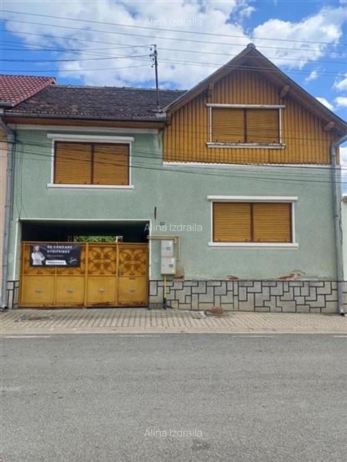 Casa deosebita stil clasic și modern  Str. Samuel Micu Talmaciu - 1