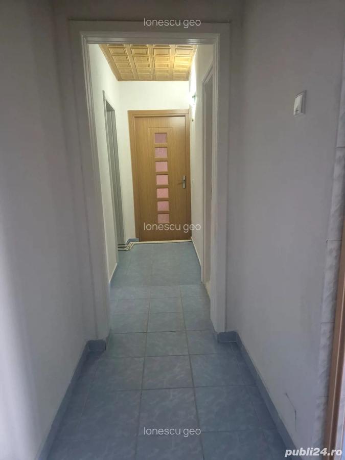 Inchiriez apartament cu 3 camere - 3