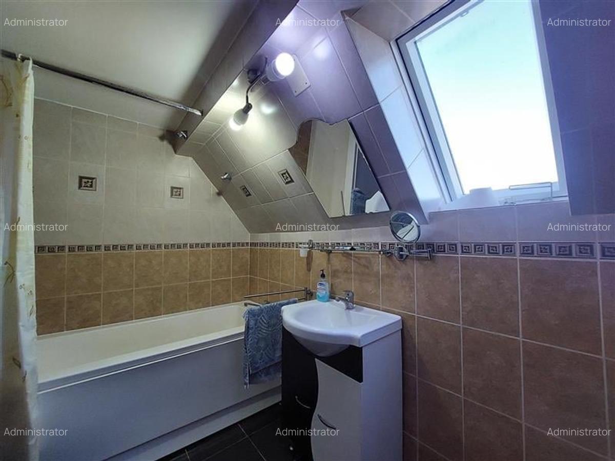 Casa P+M cu anexe in Vladimirescu - 9