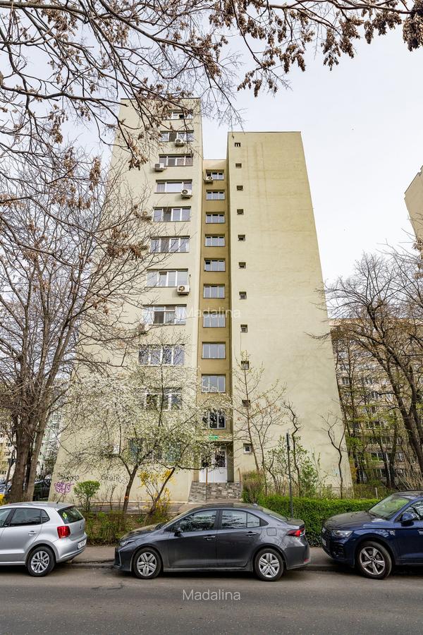 Apartament cochet de 2 camere, bloc reabilitat, etaj intermediar - 3