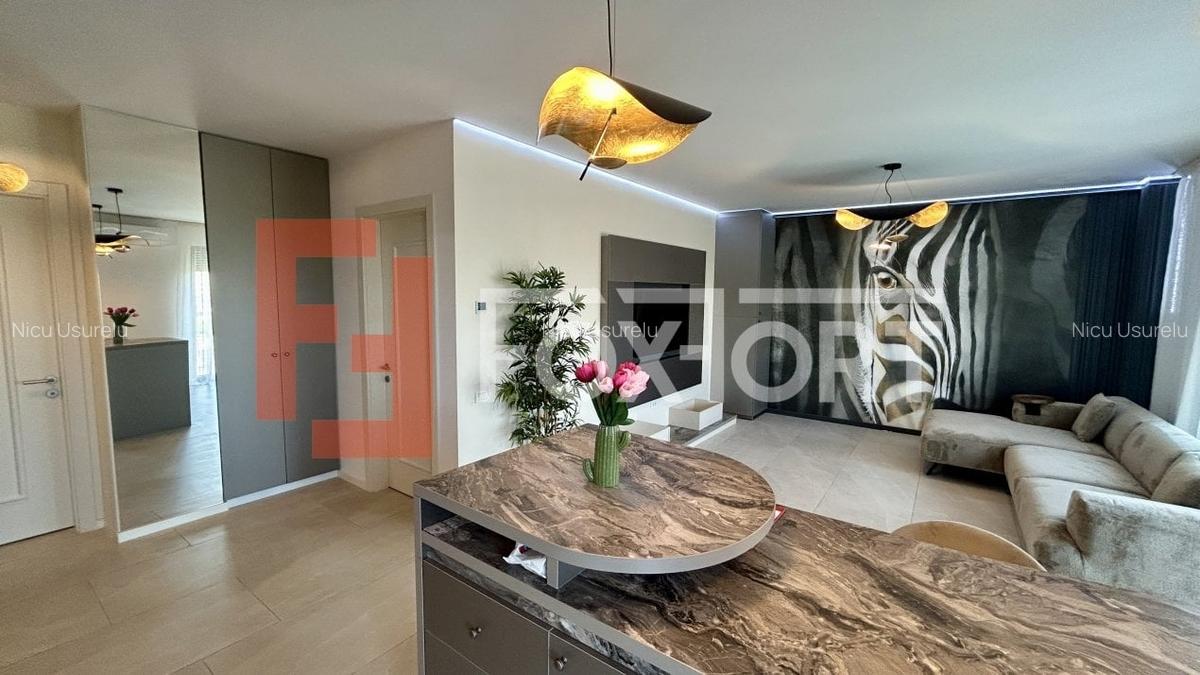 Apartament cu 3 camere semidecomandat, mobilat în Circumvalațiunii - 10