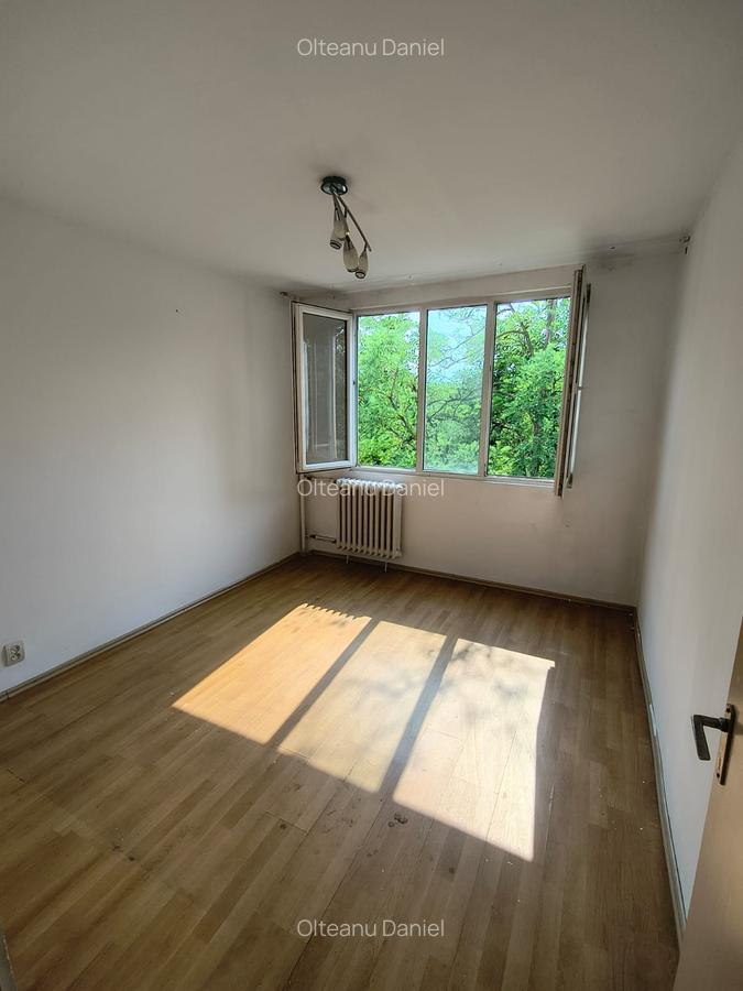 Apartament cu 2 camere decomandat în Drumul Taberei - 1