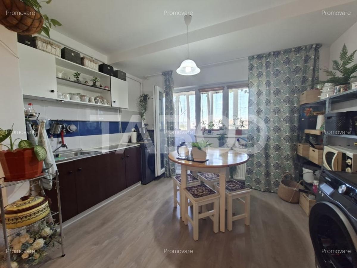 Apartament de vanzare Calea Surii Mici 3 camere balcon loc de parcare - 10