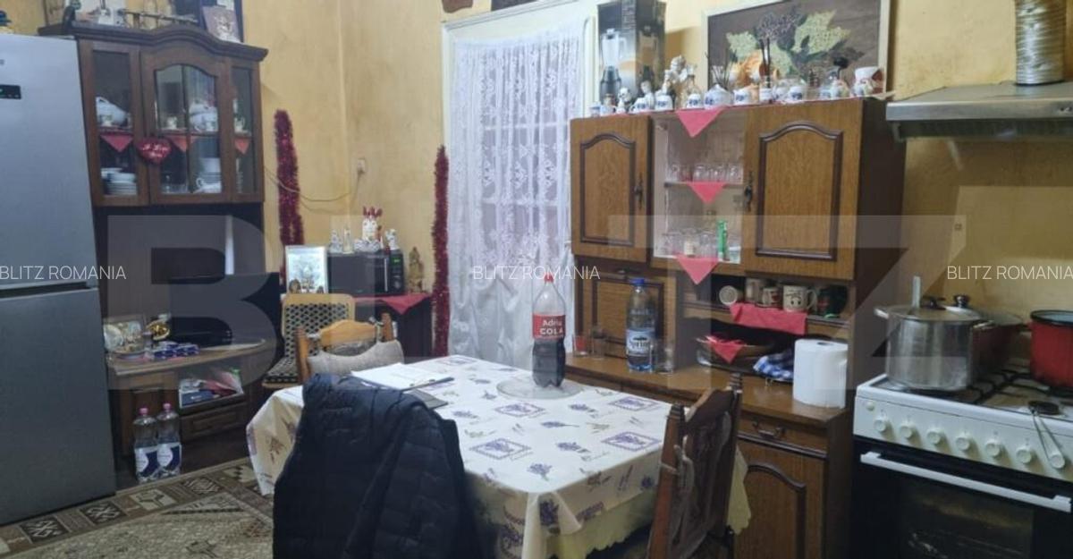 Casa de vanzare, cu o camera, 55.84 mp, zona ultracentrala - 2