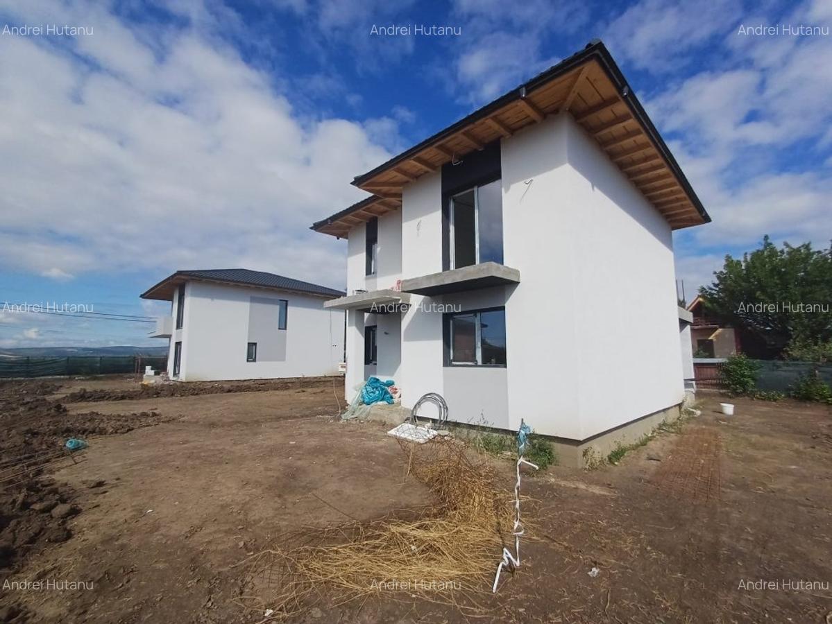 Casa cu 4 camere , priveliste panoramica Ciurbesti - 1