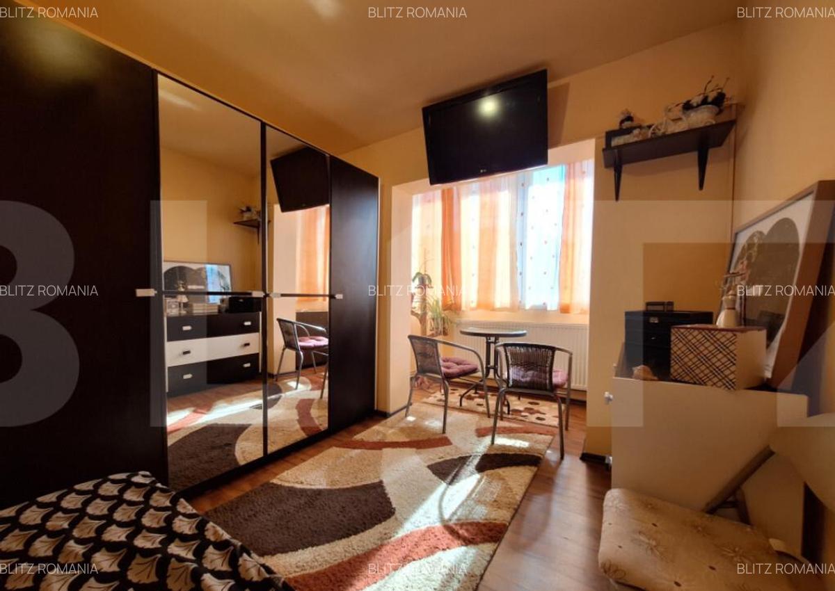 Apartament de vanzare, cu 2 camere, spatios, zona Aradului - 7