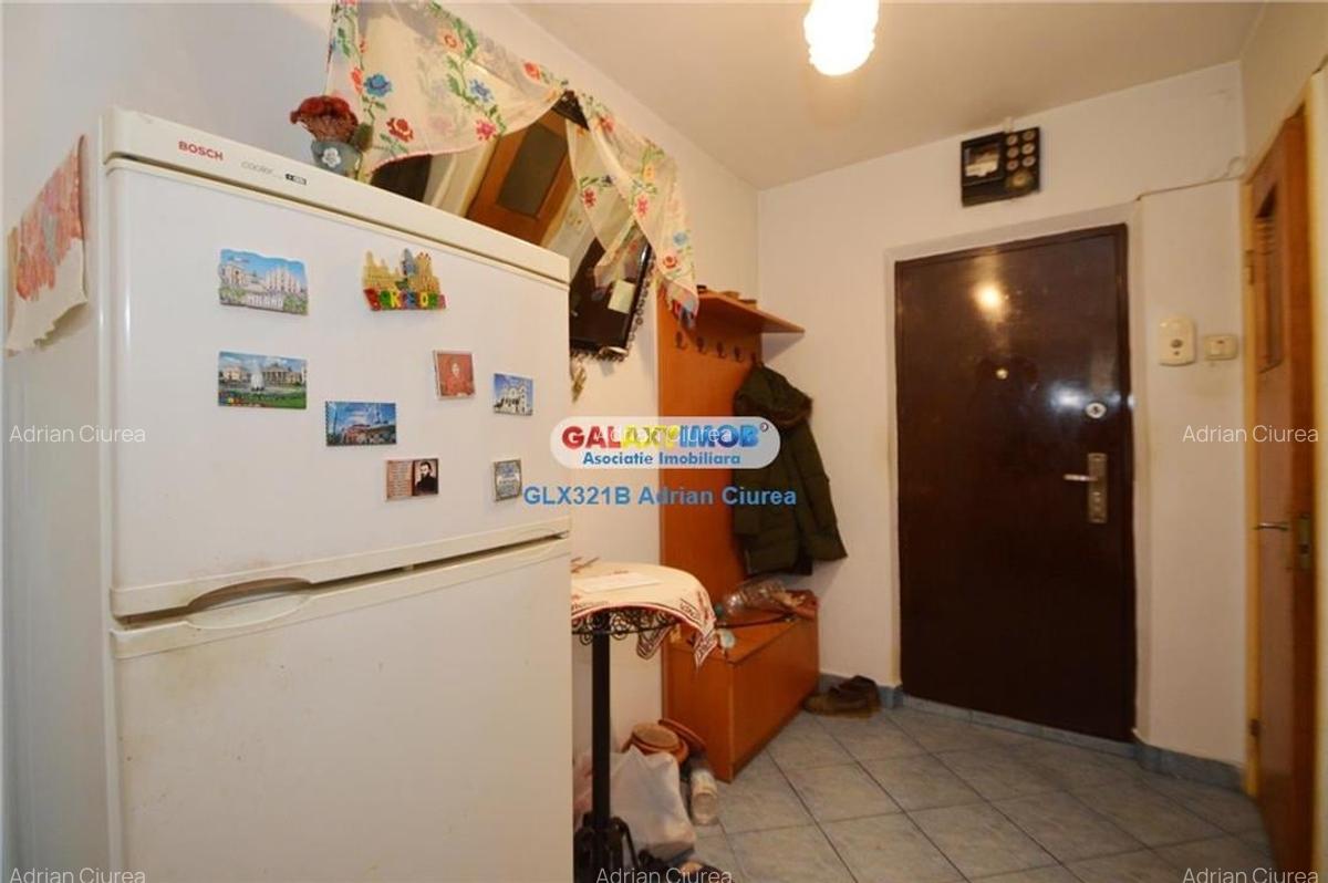 Alexandriei | Antiaeriana | Scoala Nr. 131 | 3 camere | balcon - 4