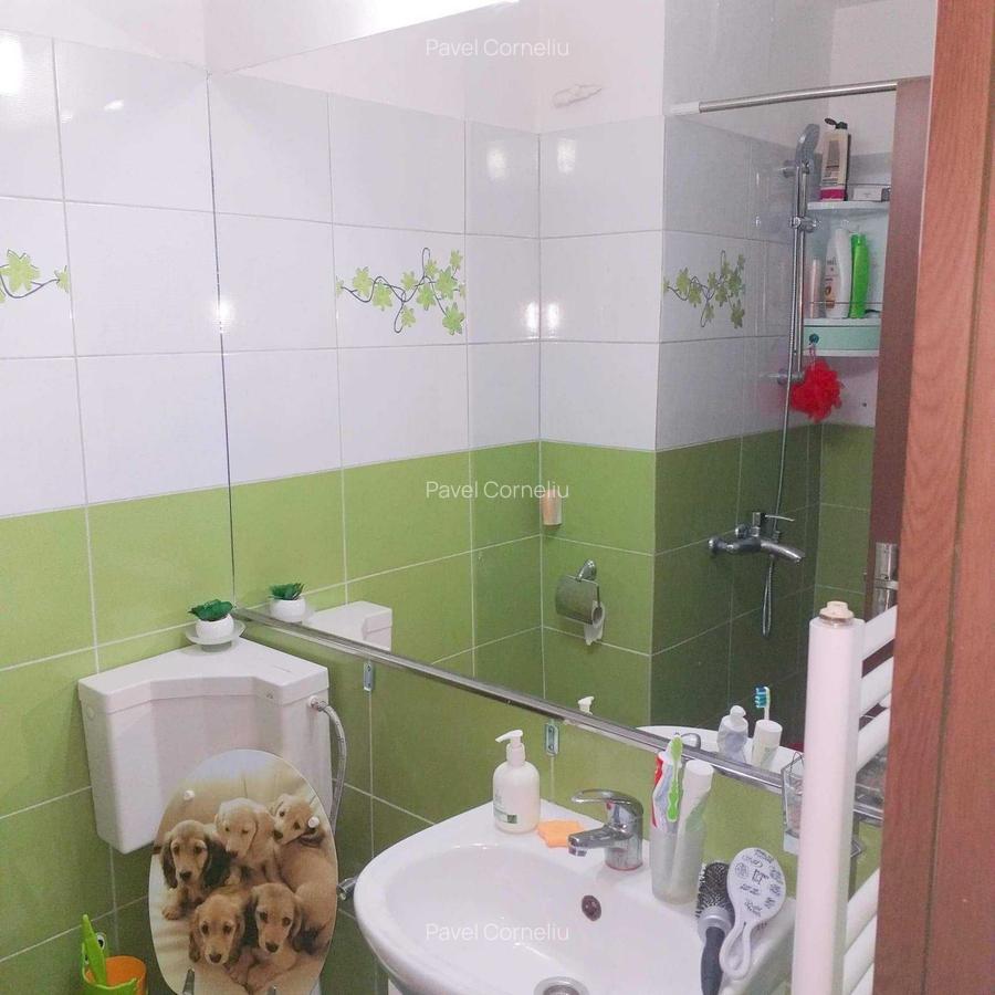 Apartament cu 3 camere în zona Uzina 2, cod 8125 - 7
