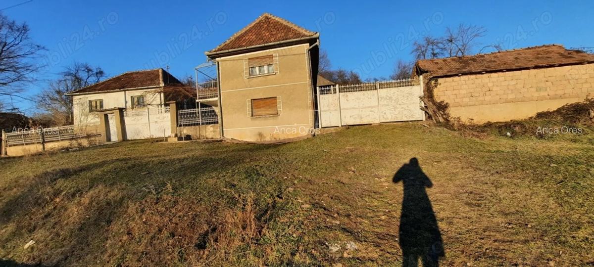 Casa de vanzare in Varciorog - 2