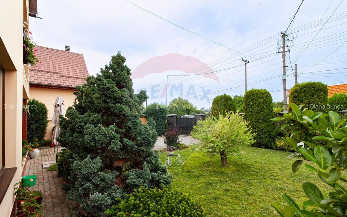 Casa primitoare de vanzare in localitatea Lipova - 5