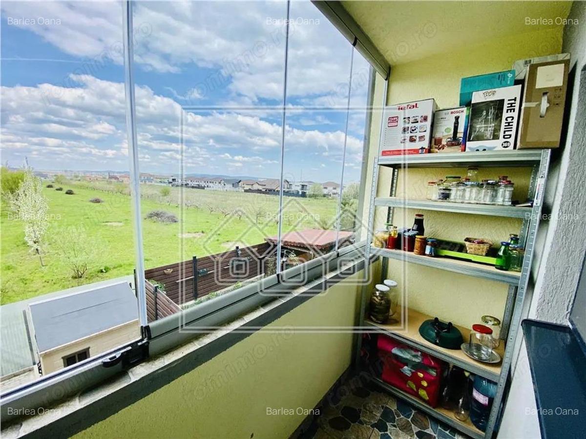 Ap cu 3 camere, 2 bai si 2 balcoane, situat in C. Arhitectilor - 1