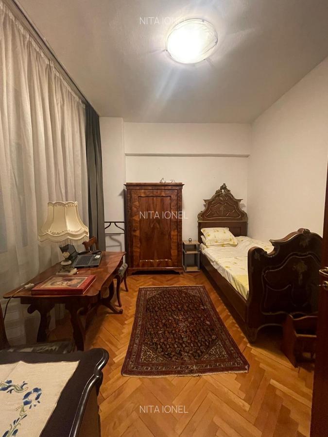 Apartament cu 3 camere decomandat, mobilat în P-ța Victoriei - 4
