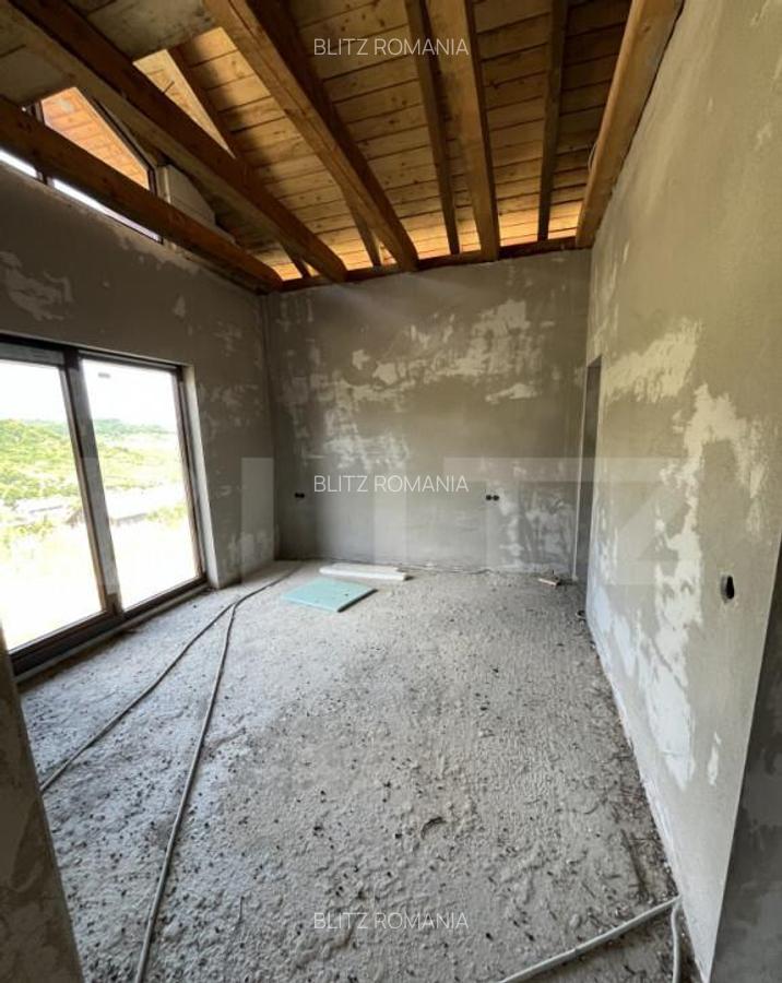 Casa cu panorama deosebita pe Dealul Jelni 10 ari de - 5