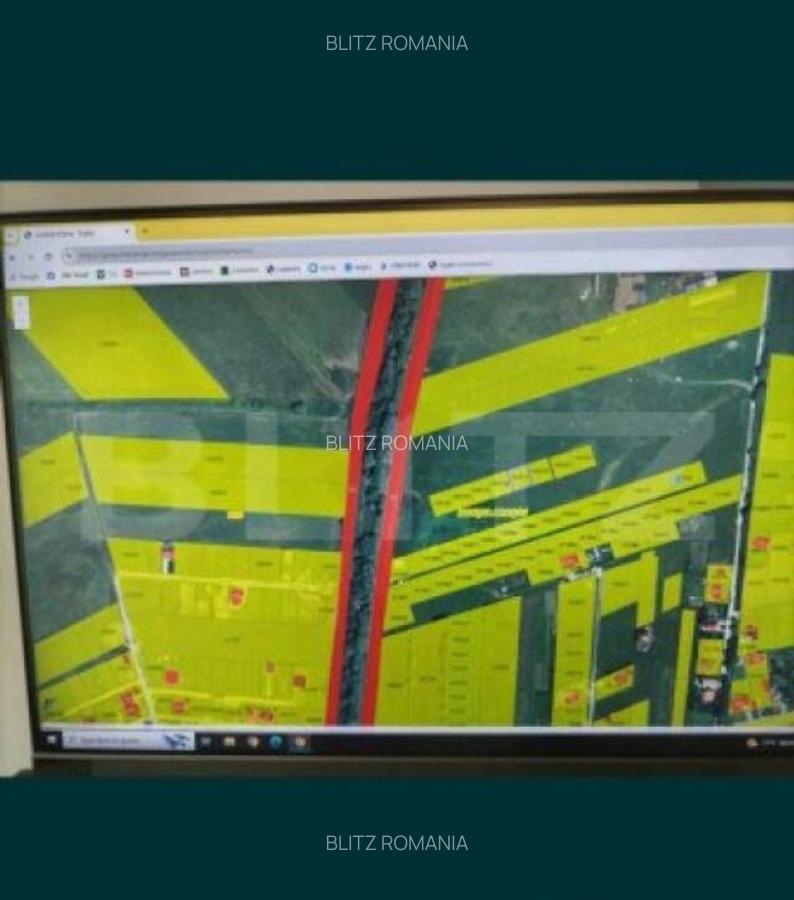 Teren Extravilan , parcelat, 500 mp posibilitate trecere in - 2