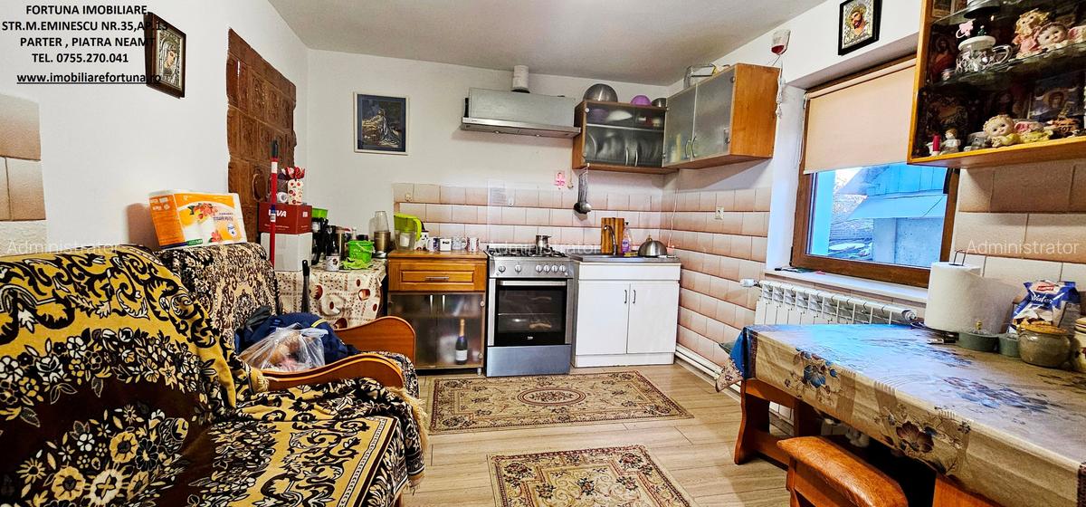 Casa individuala,cu 2 beciuri, anexe si 920 mp teren,la 10 minute de P.Neamt - 8