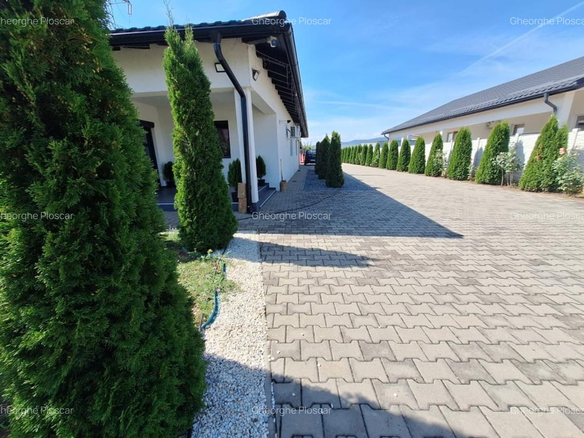 Oferta de vanzare casa deosebita, 215 mp,245000 euro Mihai Viteazu - 1