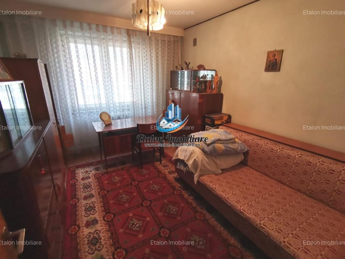 Apartament 4 camere (3decomandate+hol spatios) etaj 6 zona Maratei - 5