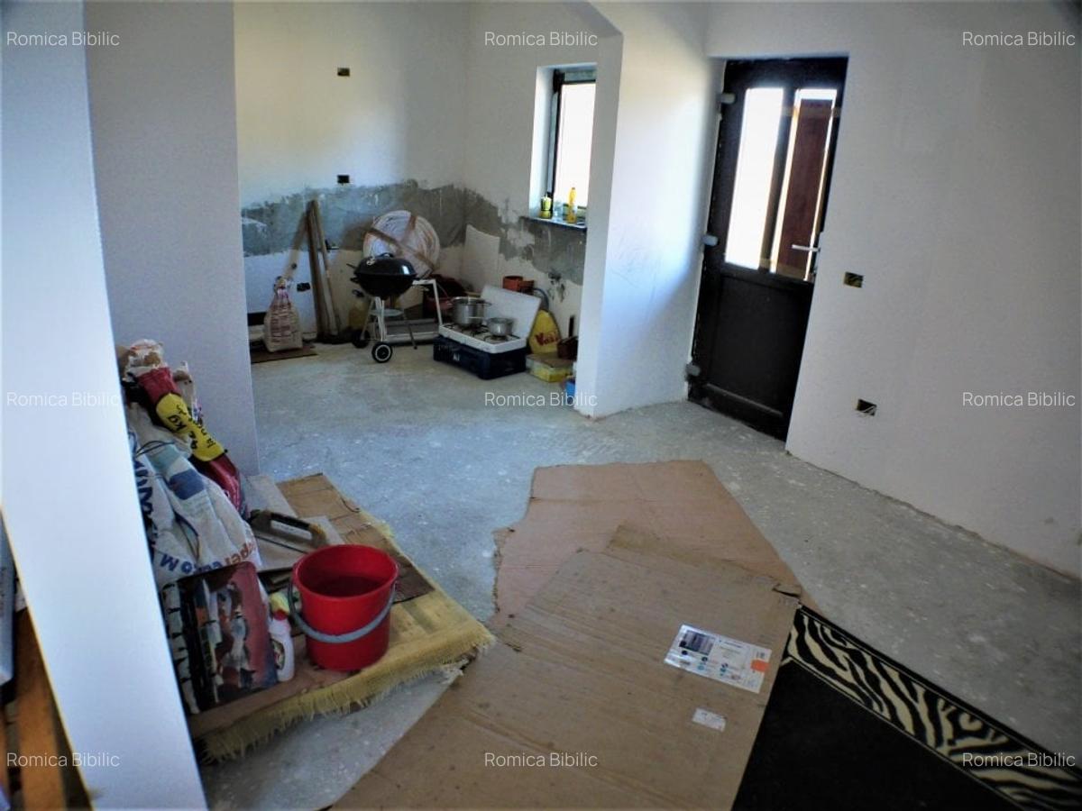 Casa P+M Serbanesti, Bacau - 8