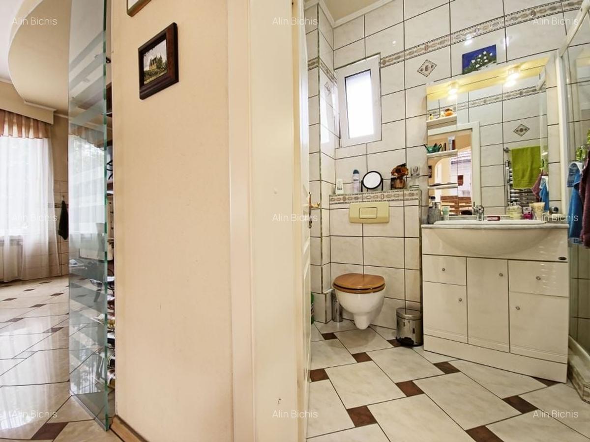 Vila 6 camere, mobilata, utilata, Andrei Muresanu, zona Engels - 9