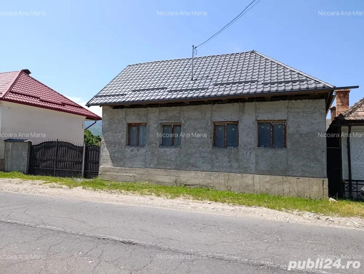 Vand proprietate (casa + teren) - 4