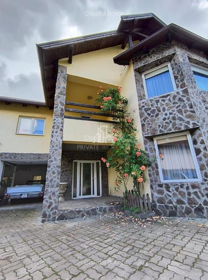Vilă/Casă 380Mp utili cu Teren Generos, Zona Valea Iubirii - Corunca - 2