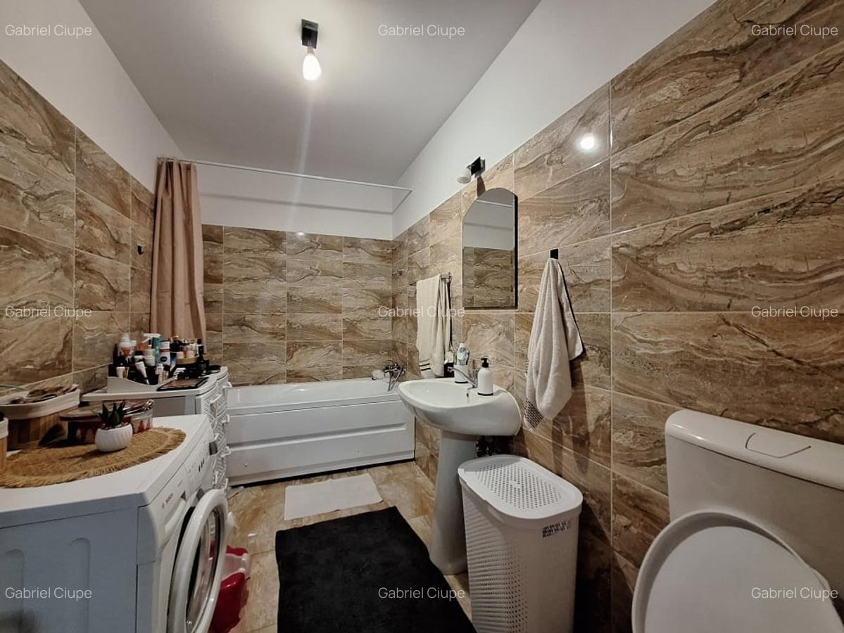 Apartament cu o camera, 38 mp, balcon, zona Florilor - 5