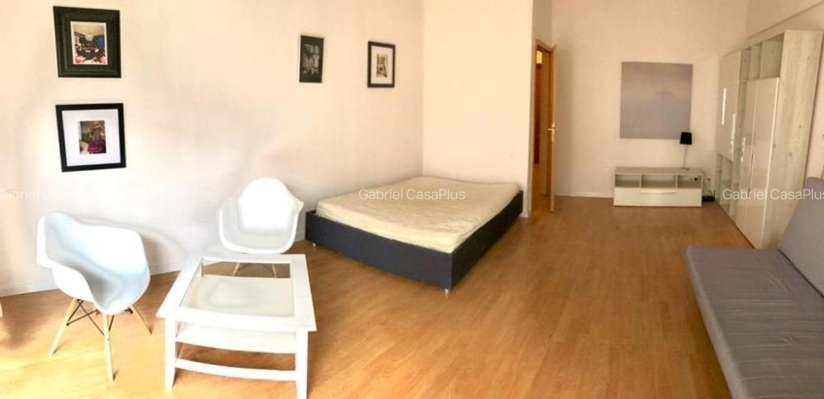 Apartament cu 2 camere decomandat în Central - 4