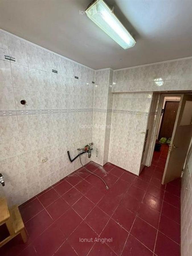 Vanzare 2 camere decomandate Colentina, la Metrou Obor - 1