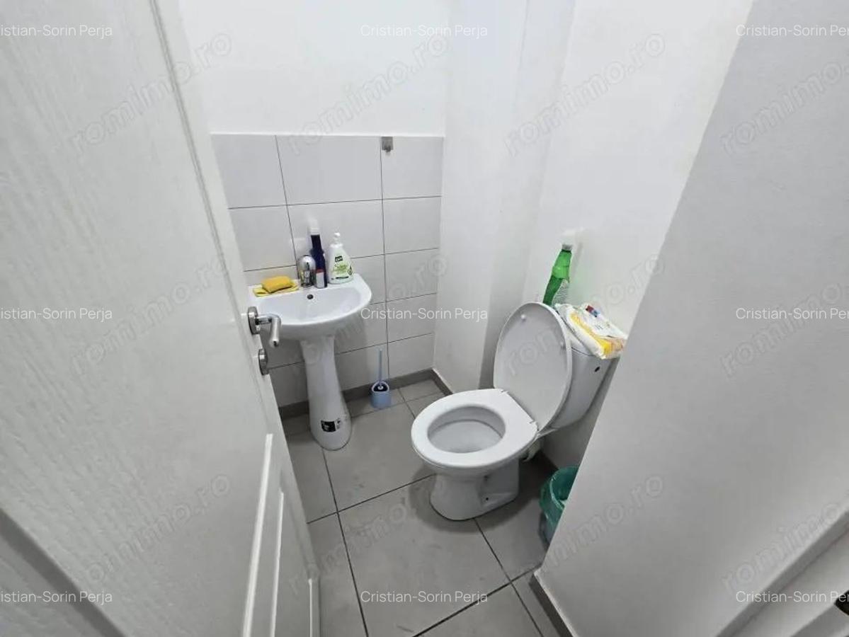 Spa?iu Comercial, Parter, Zona Centrala, S=90 mp - 4
