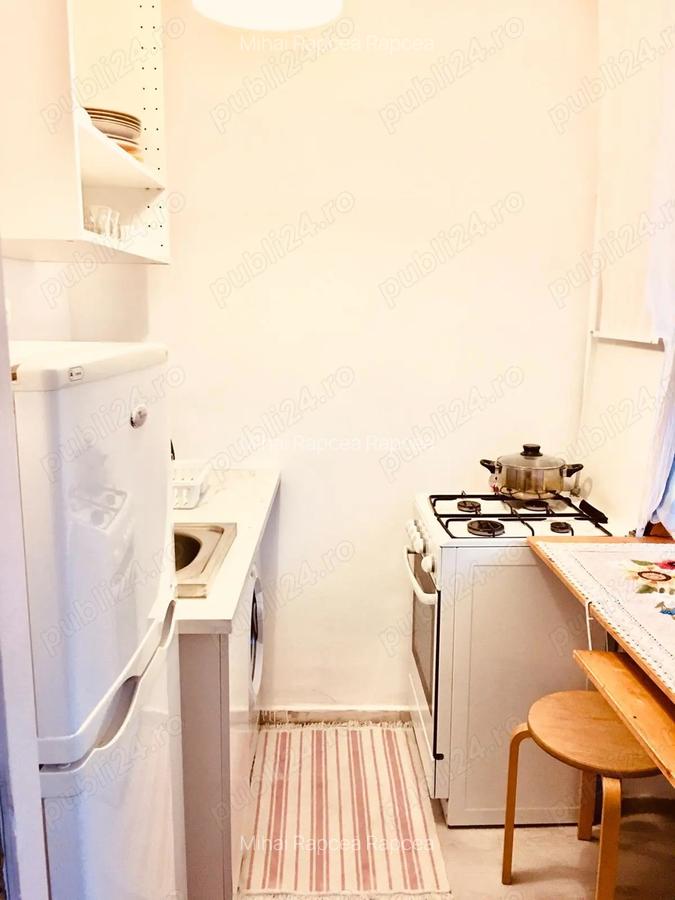 Ofer spre inchiriere garsoniera Pia?a Norilor, Sector 4 - 7