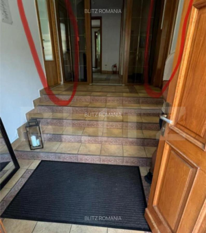 Spa?iu comercial TER?IAR, 12 mp, zona Parcului Central - 12