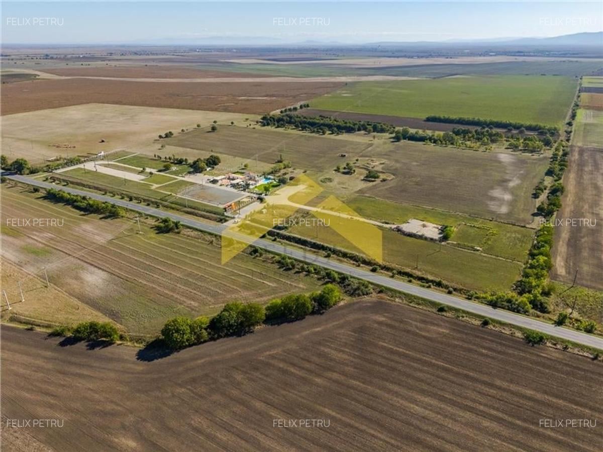 Oportunitate investitie domeniu de agrement si sala de evenimente de vanzare - 31