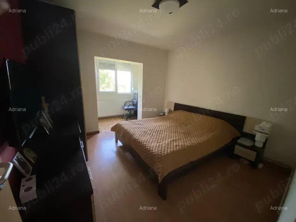 Apartament 3 camere Lipovei decomandat etaj 3 amenajat centrala proprie - 5