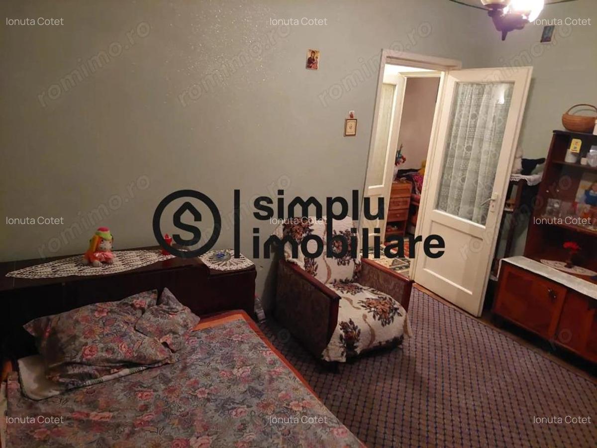 2 camere, etaj 2/4, Severinului - 77 000 Euro - 4 2 camere, etaj 2/4, Severinului - 77 000 Euro - 4