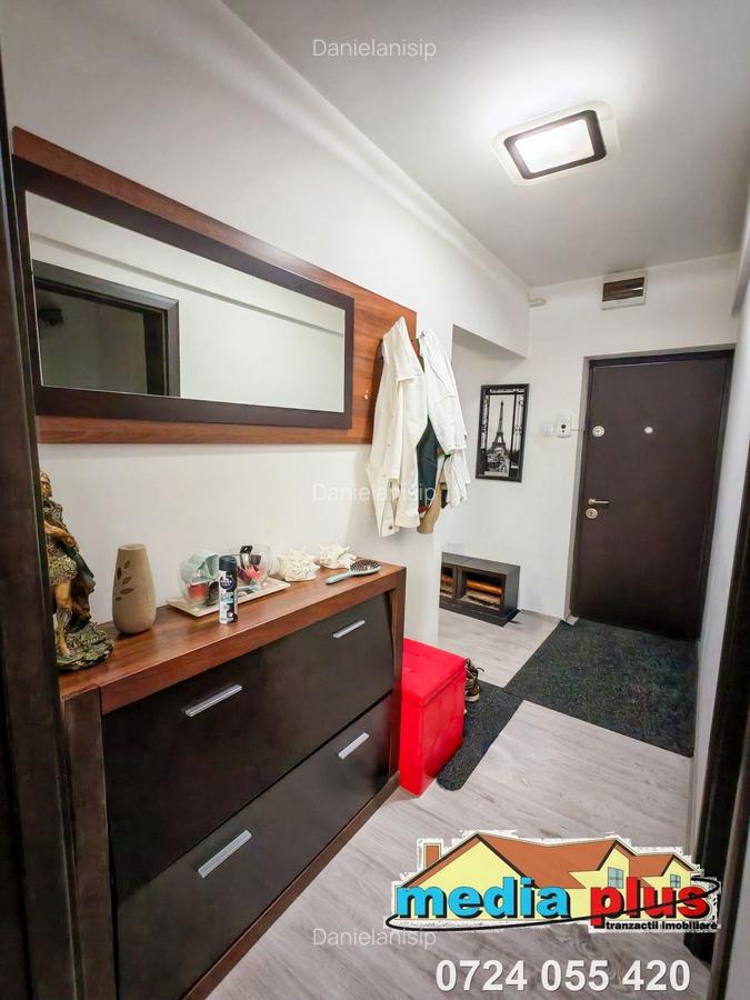 De vânzare – Apartament 3 camere decomandat, Micro 20 (Dunărea) - 4