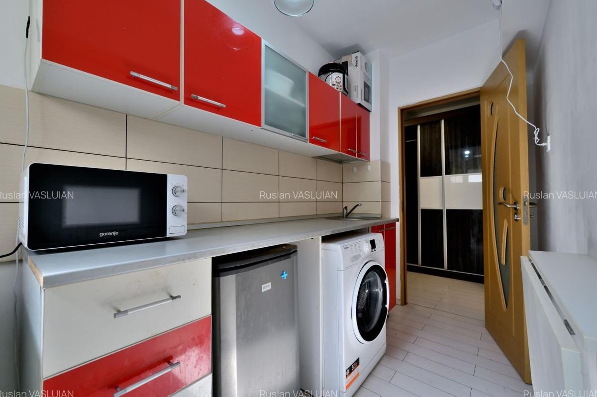 Garsoneira 36mp bloc mixt, Al. Barajul Lotru 12 - Titan, PIF 1977 - 6